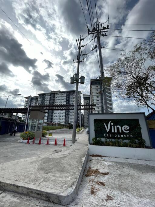 Justrelax Staycation At Vine Residences Apartment *