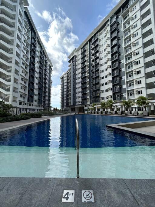Justrelax Staycation At Vine Residences