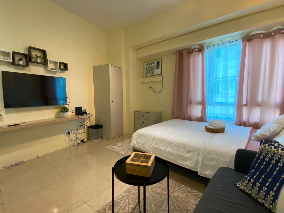 Apartment Modern Living In Makati