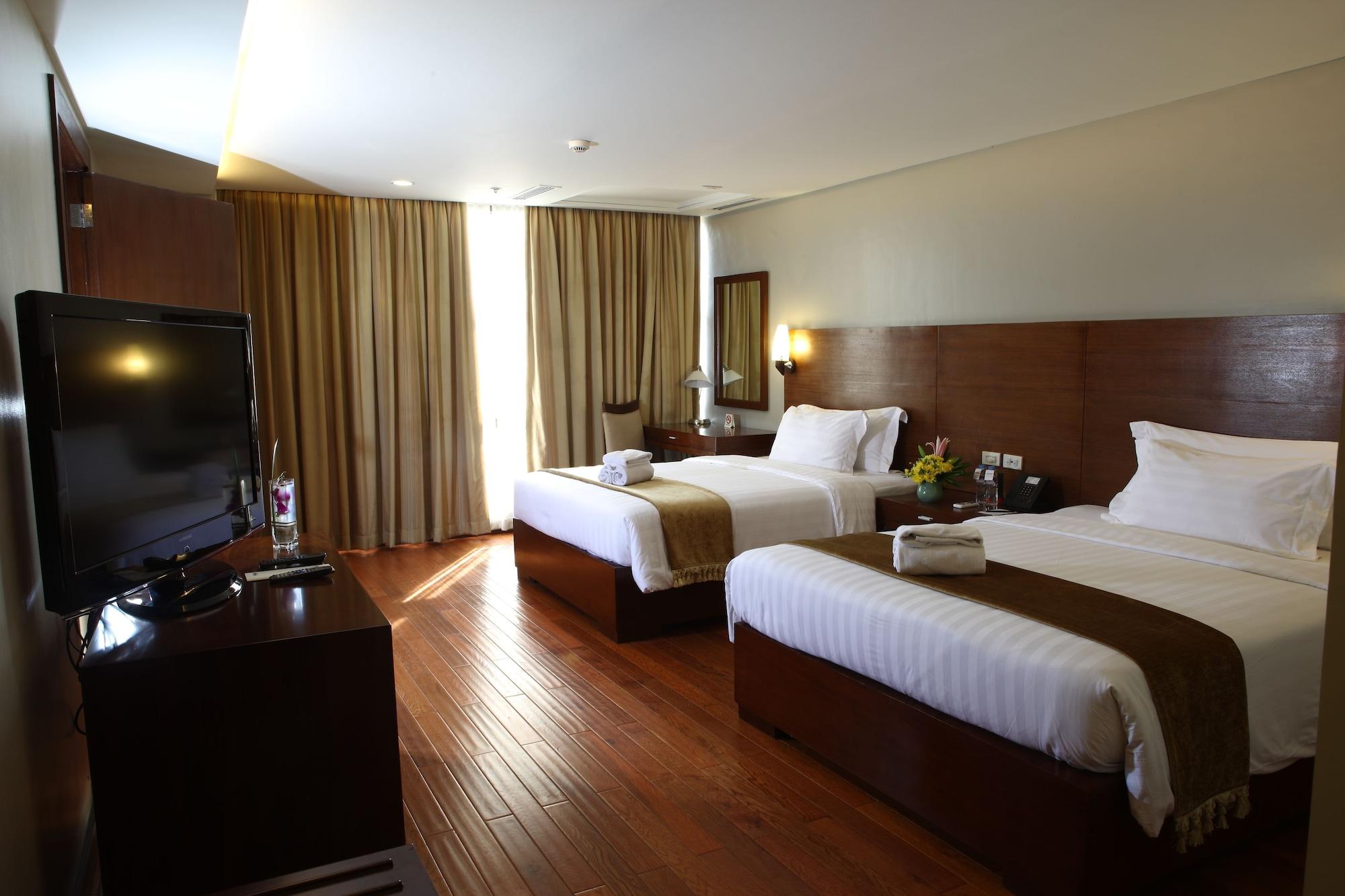 Armada 4* Manila