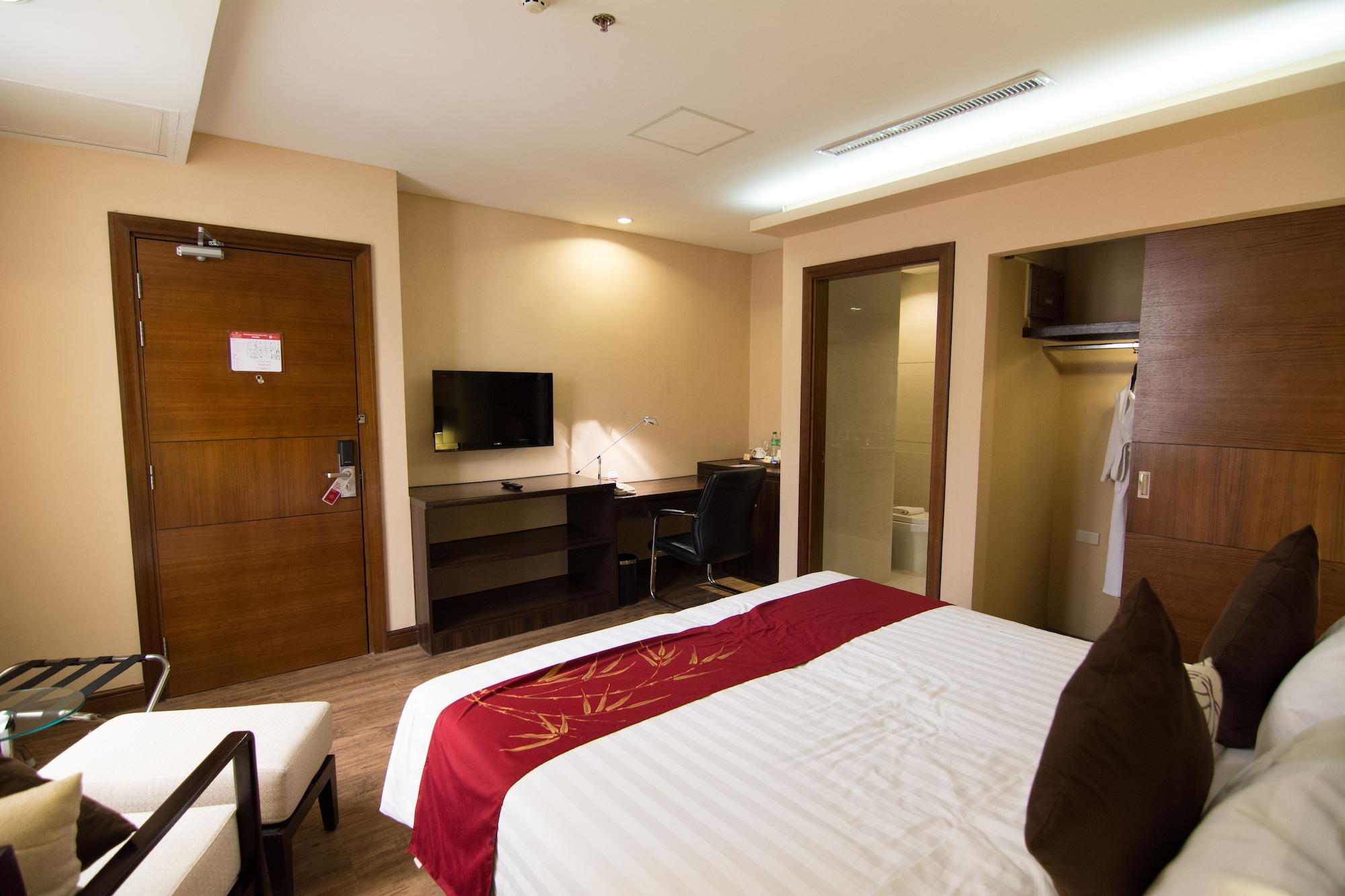 Ramada By Wyndham Hotel Manila
