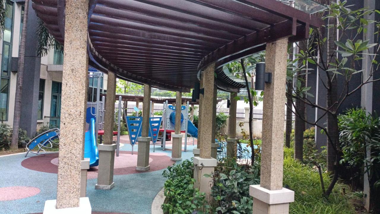 Hilanders Condotel Across Terminal 3
