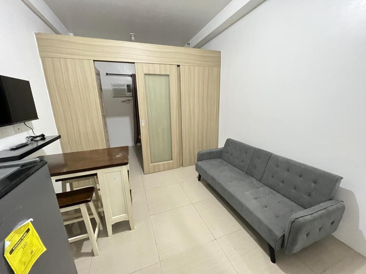 Apartment Shore Res Tower D 2 Units *