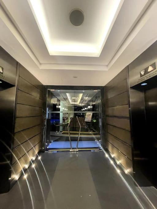 Lovely & Stylish 2br At The Gramercy Makati Apartment