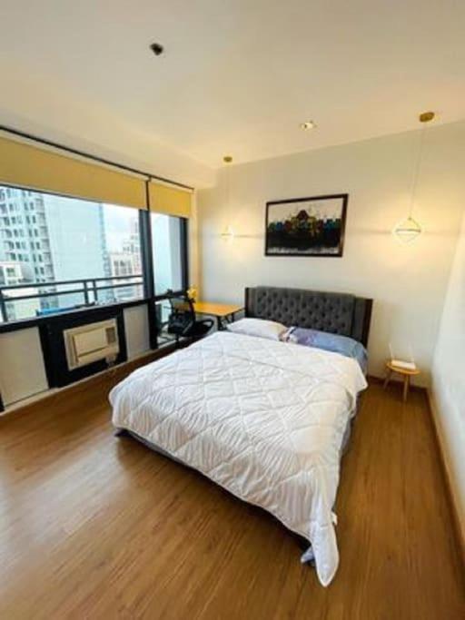 Lovely & Stylish 2br At The Gramercy Makati *
