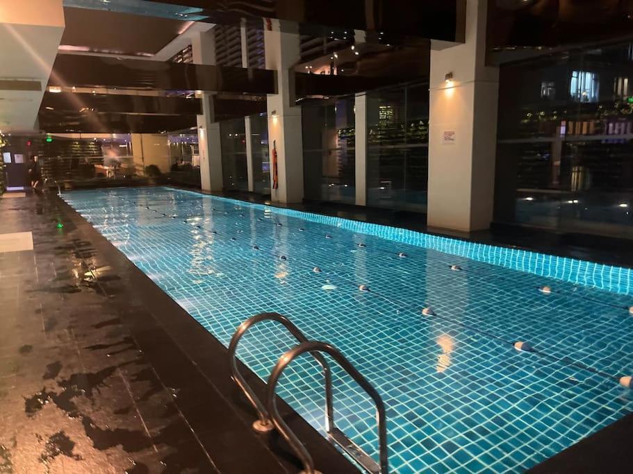 Lovely & Stylish 2br At The Gramercy Makati Apartment Manila