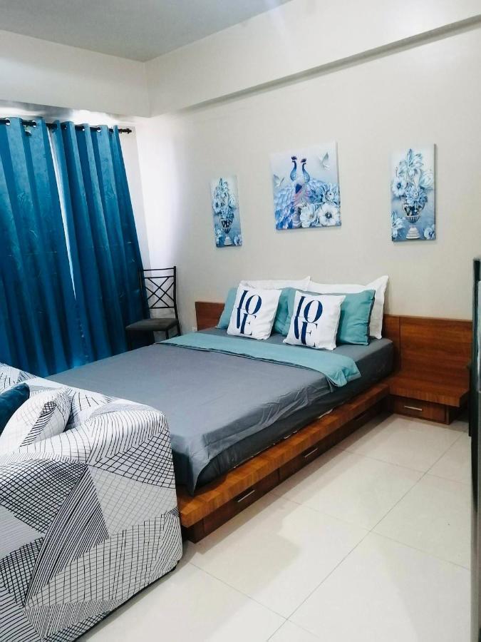 Apartamento One Palm Tree - 5th Fl With Balcony - Across Terminal 3 Airport Manila