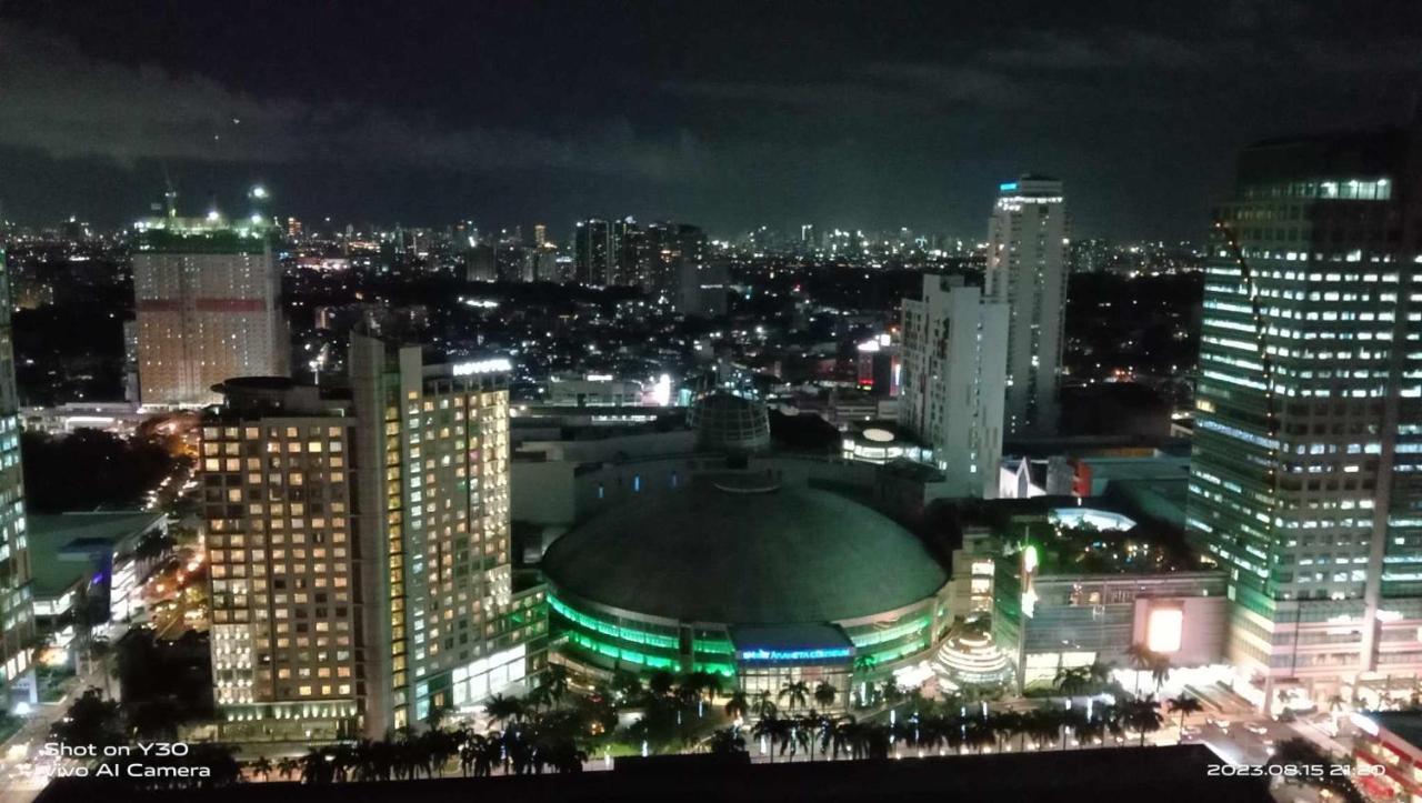 Sonson At Manhattan Plaza Tower 1, Araneta, Cubao, Quezon Apartment Manila
