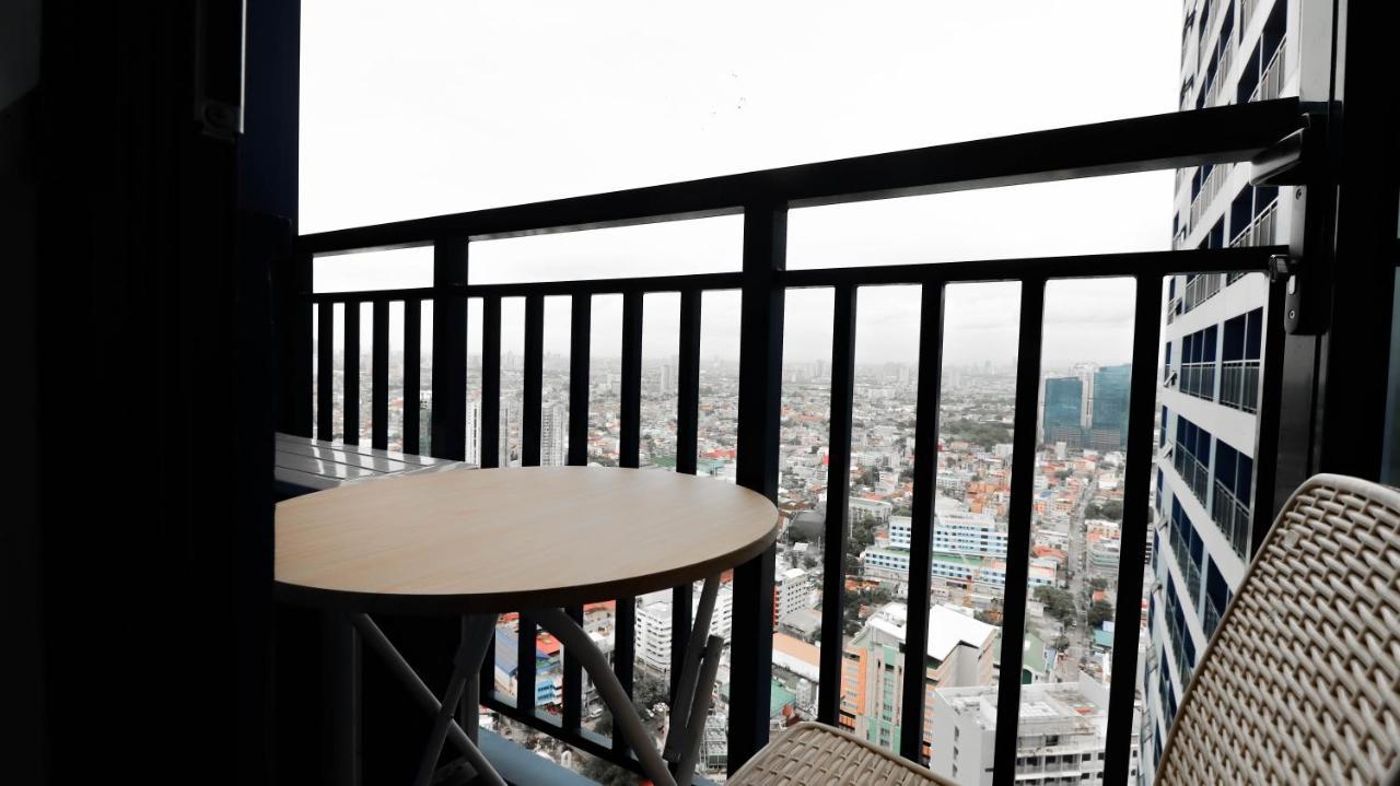 Smart Cozy Air Residences Makati * Manila