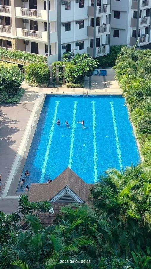 Alea Residences Near Airport And Moa! Cozy Place With Main Street And Bay View Apartment