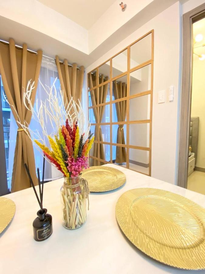 1br Staycation Near Mall Of & Airport Manila