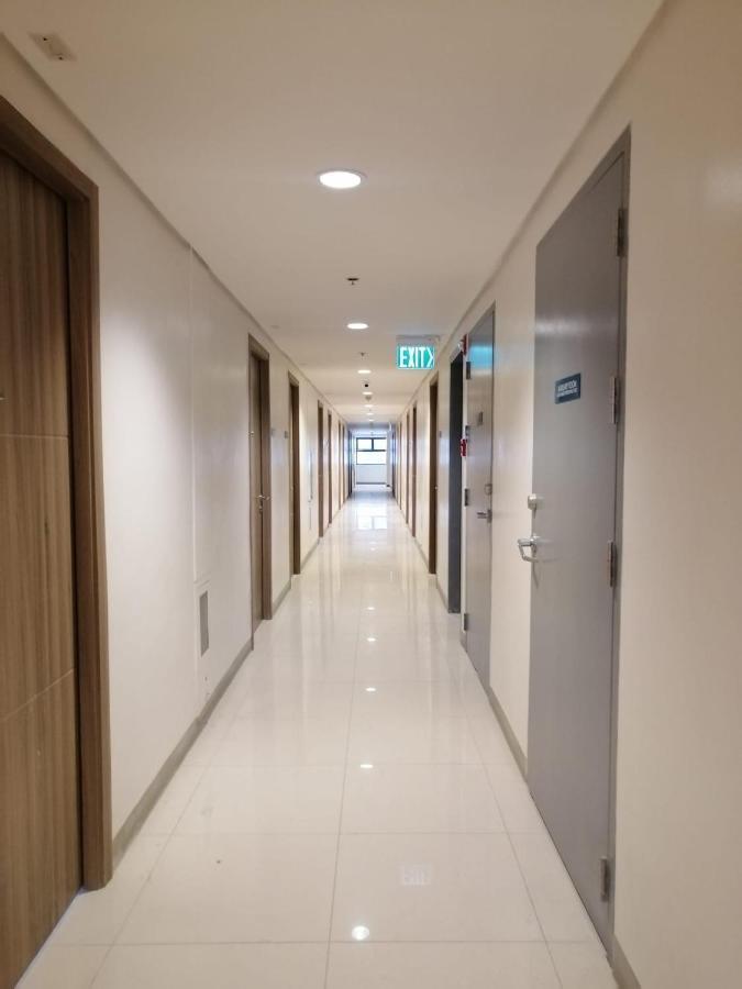 1br Staycation Near Mall Of & Airport Manila