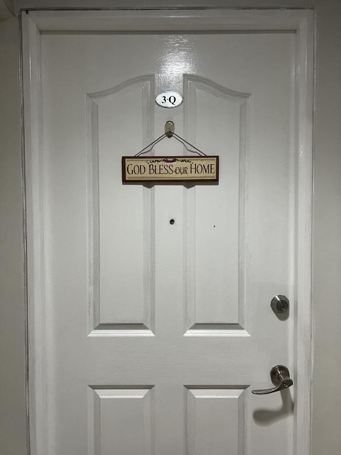 Aparthotel Convenient 2-bedroom Unit In The Metro *
