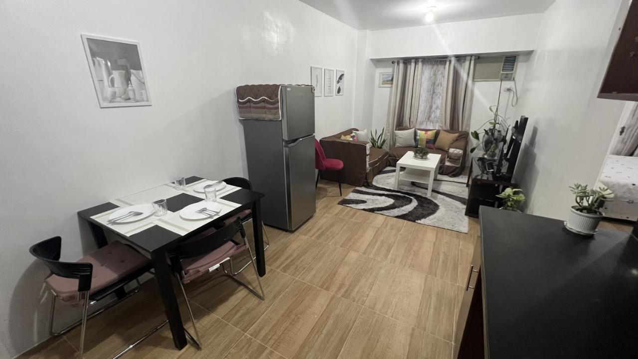 Aparthotel Convenient 2-bedroom Unit In The Metro Manila
