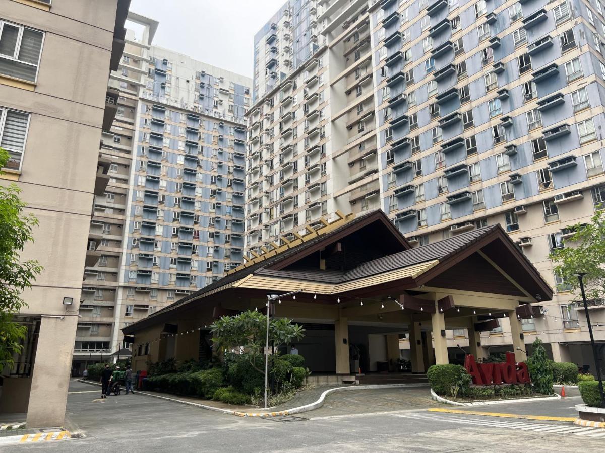 Convenient 2-bedroom Unit In The Metro Manila