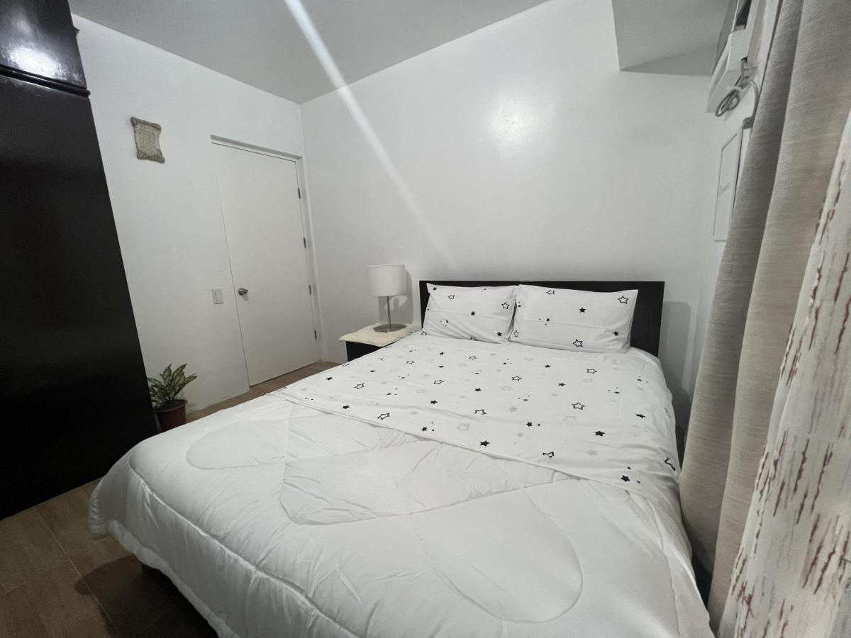 Convenient 2-bedroom Unit In The Metro