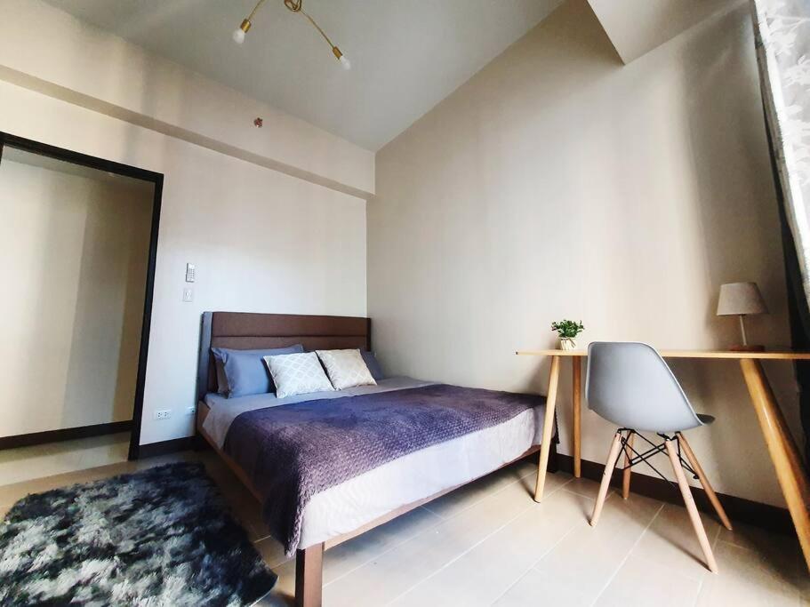 Beautiful High End In Center, Apartment