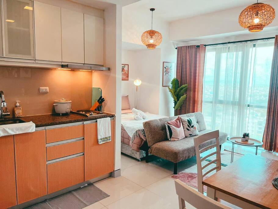 Apartment Unit Viceroy Residences Mckinley Hill Bgc Manila