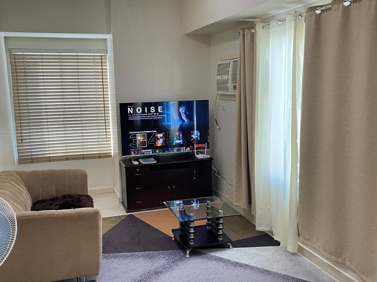Spacious 1 Bedroom Near Us Embassy And St Lukes Medical Clinic Aparthotel Manila