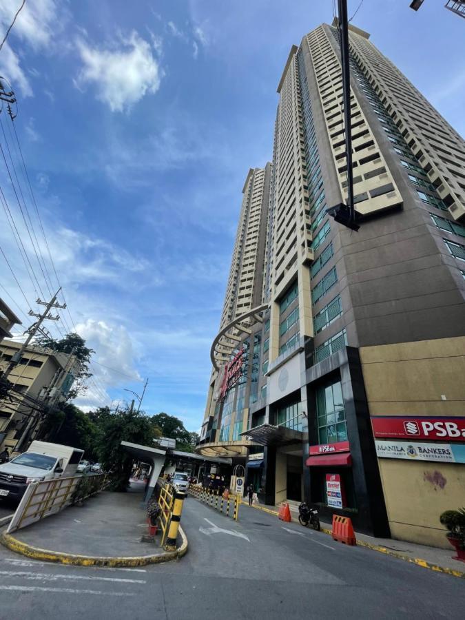 Spacious 1 Bedroom Near Us Embassy And St Lukes Medical Clinic Manila