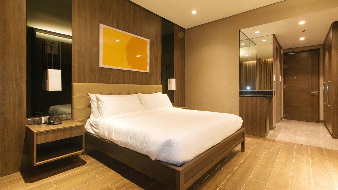 Amarah And Aiome Hotel Manila