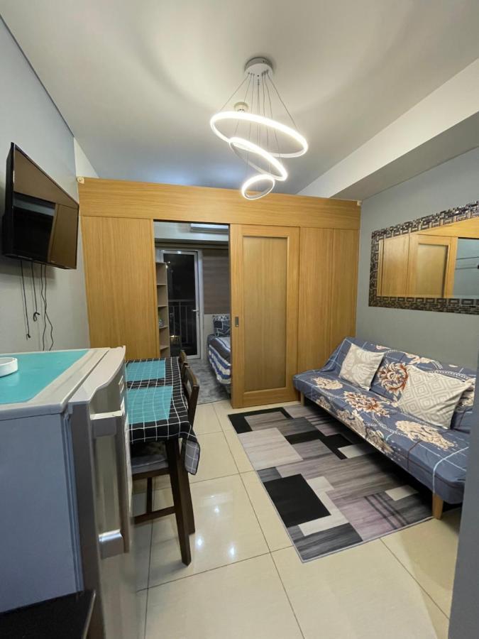 Apartment Staycation Shell Residences Manila