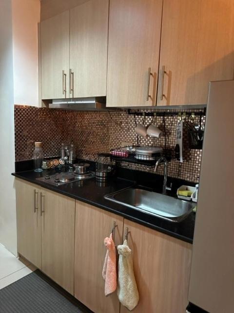 Apartment Breeze Residences With Ocean View By Bmars Manila