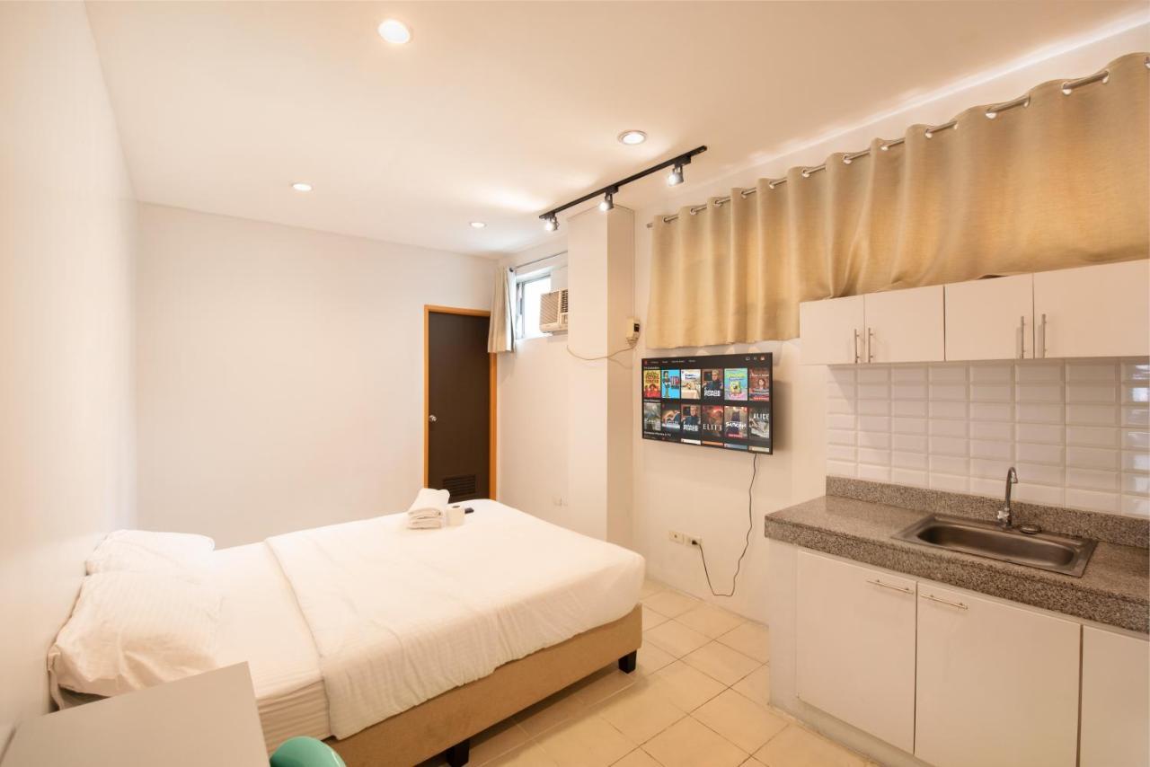 Apartment Jp Santiago Makati J201 *
