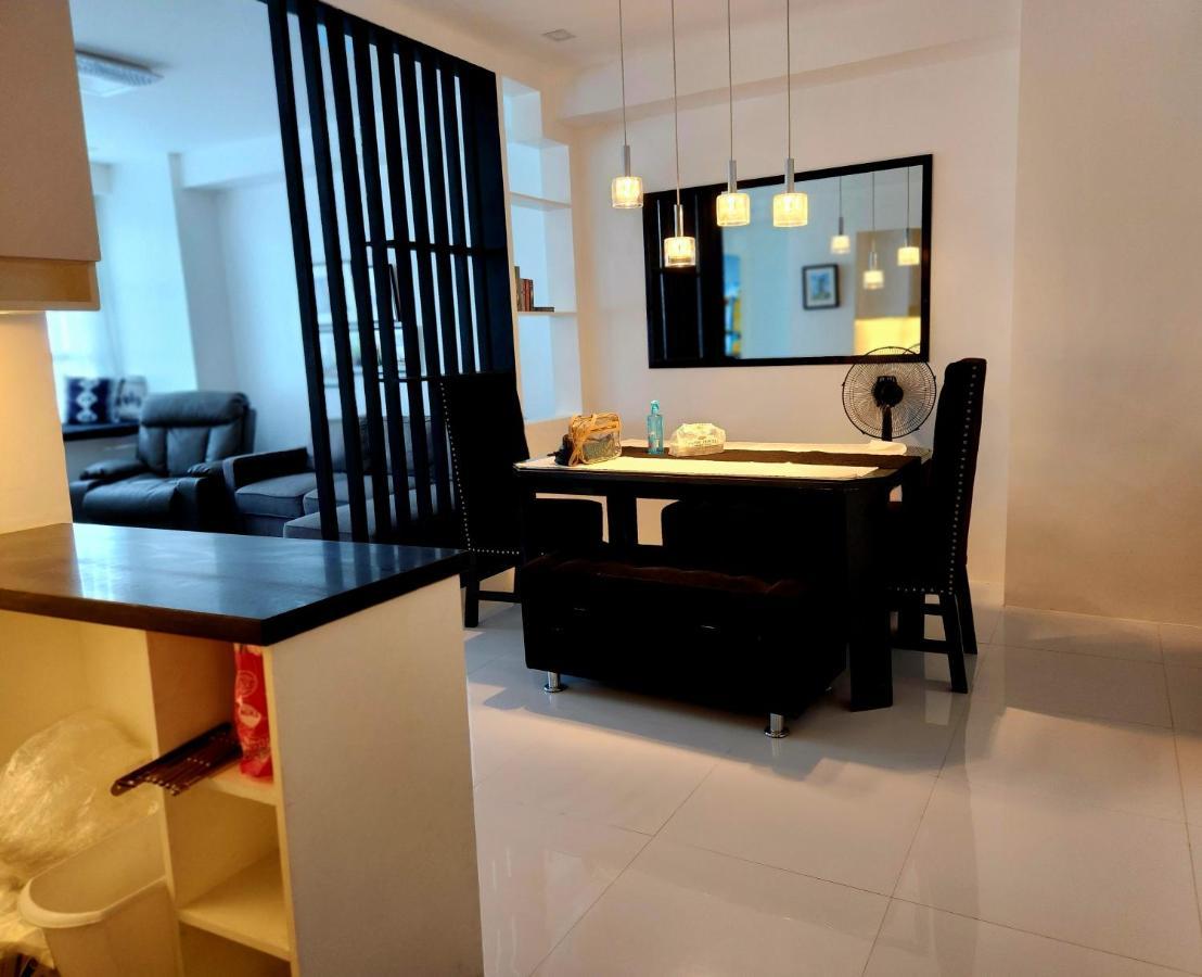 Cozy And Spacious Unit With Free Netflix *