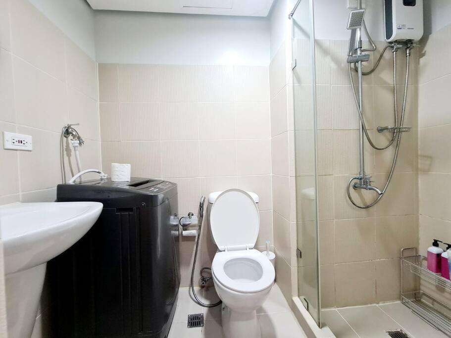 Grass Residences T4 383 Apartment Manila
