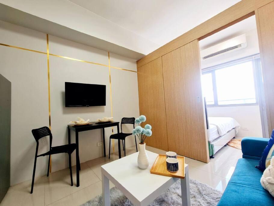 Grass Residences T4 383 *