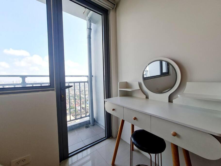 Grass Residences T4 383 Apartment