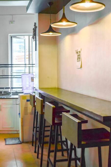Jp Santiago Studio Makati J208 Apartment *