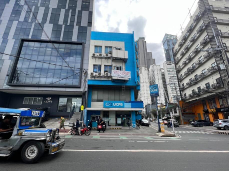 Jp Santiago Makati J302 Apartment Manila