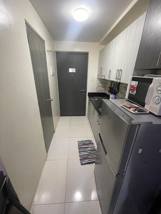 Apartment 1br Unit In Residences Taft Avenue Malate Zm Staycation *