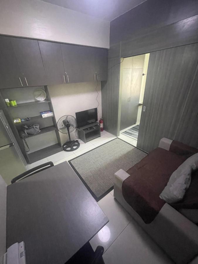 1br Unit In Residences Taft Avenue Malate Zm Staycation