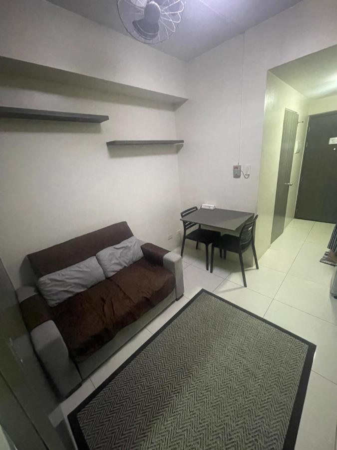 1br Unit In Residences Taft Avenue Malate Zm Staycation Manila