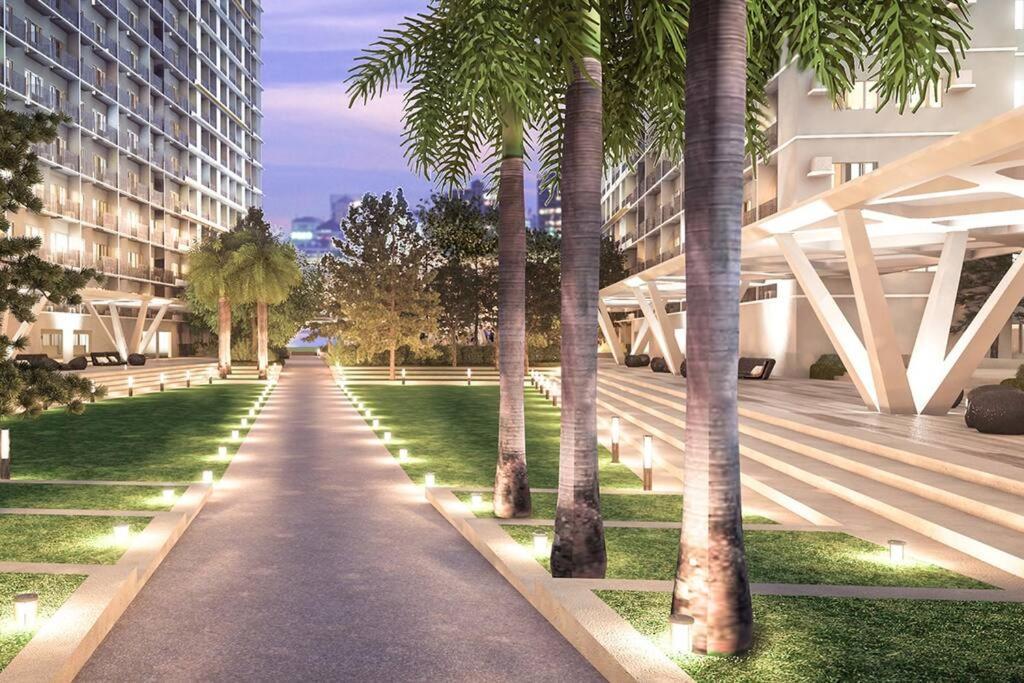 Apartment Chic 2 Bedroom Edsa With Balcony *