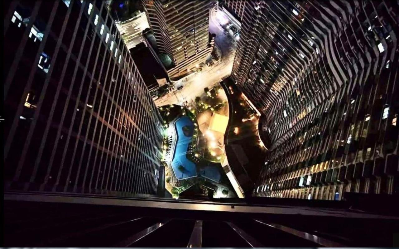 Apartment Air Luxury Makati Cbd With Balcony *