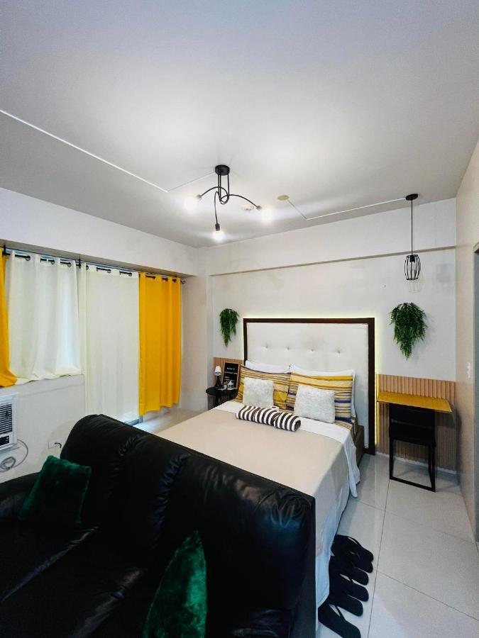 Apartment One Palm Tree - 9m With Balcony - Across Terminal 3 Airport