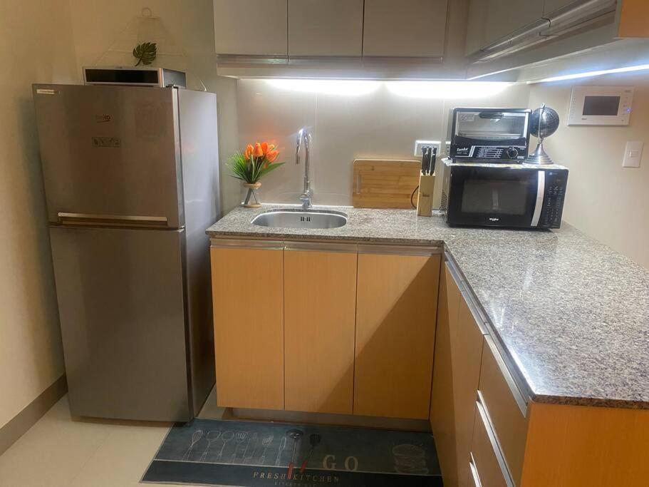 Stunning 2.5 Br@eastwood Global