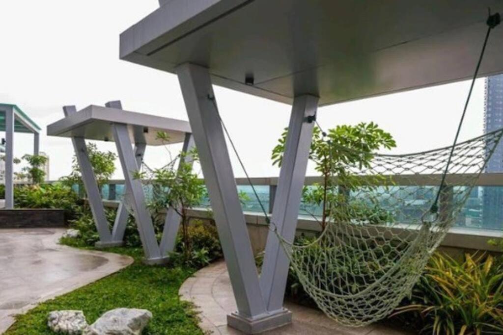 Apartment Stunning 2.5 Br@eastwood Global
