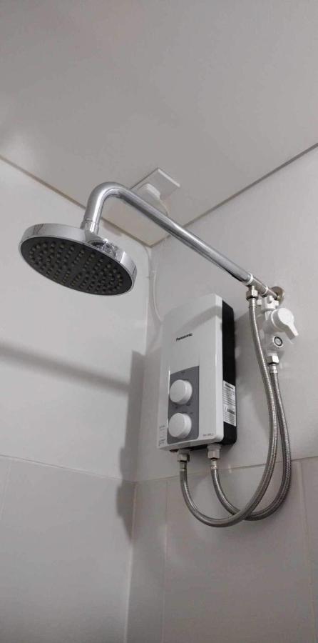 1br Unit At The Rochester Apartment Manila