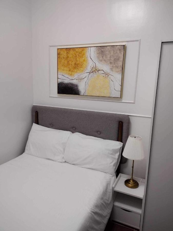 1br Unit At The Rochester *