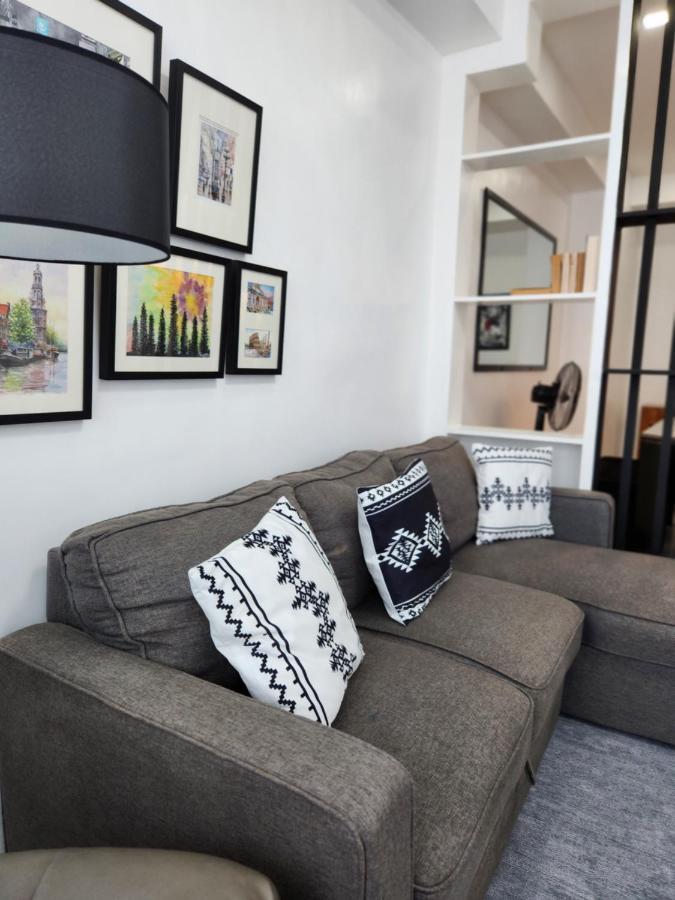 Apartment Cozy And Spacious Unit With Free Netflix Manila