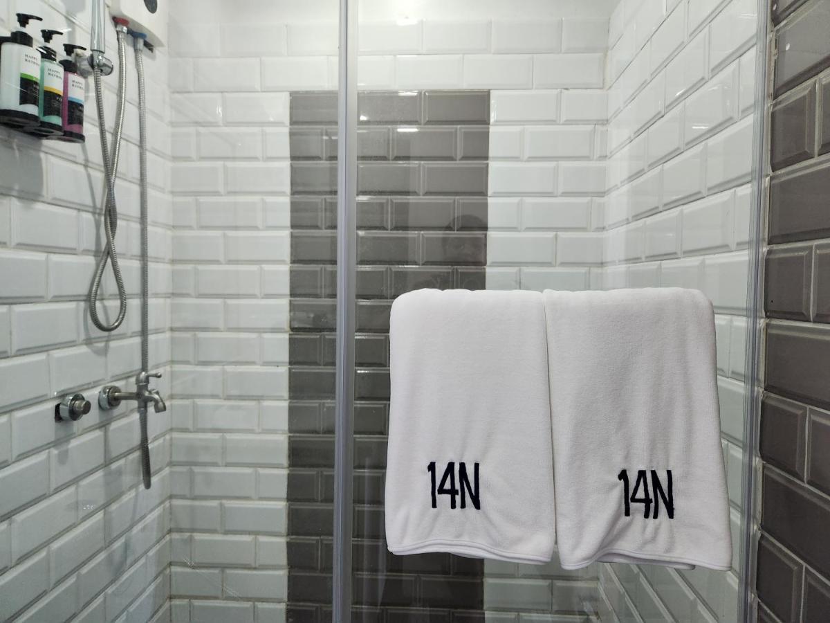 Cozy And Spacious Unit With Free Netflix Apartment Manila