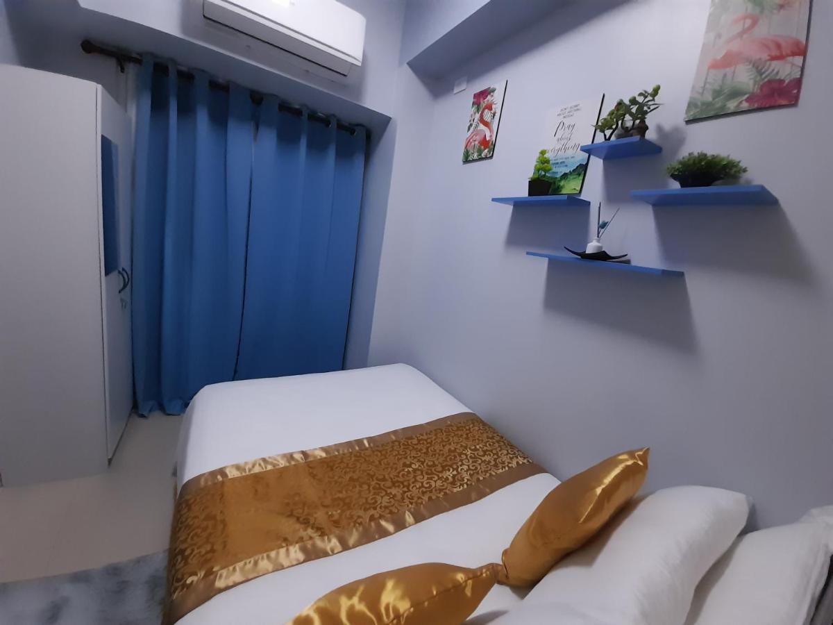 Foursphere Staycation *