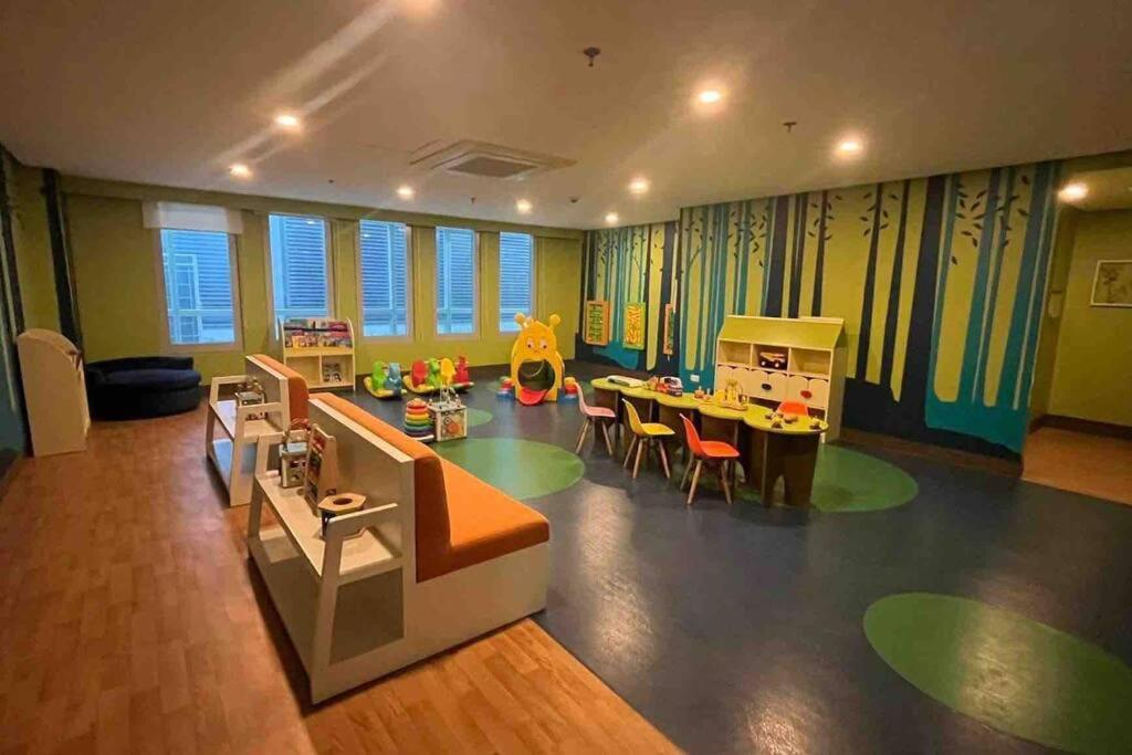 Apartment Great Value In Uptown Parksuites Bgc 1br,washer,netflix *