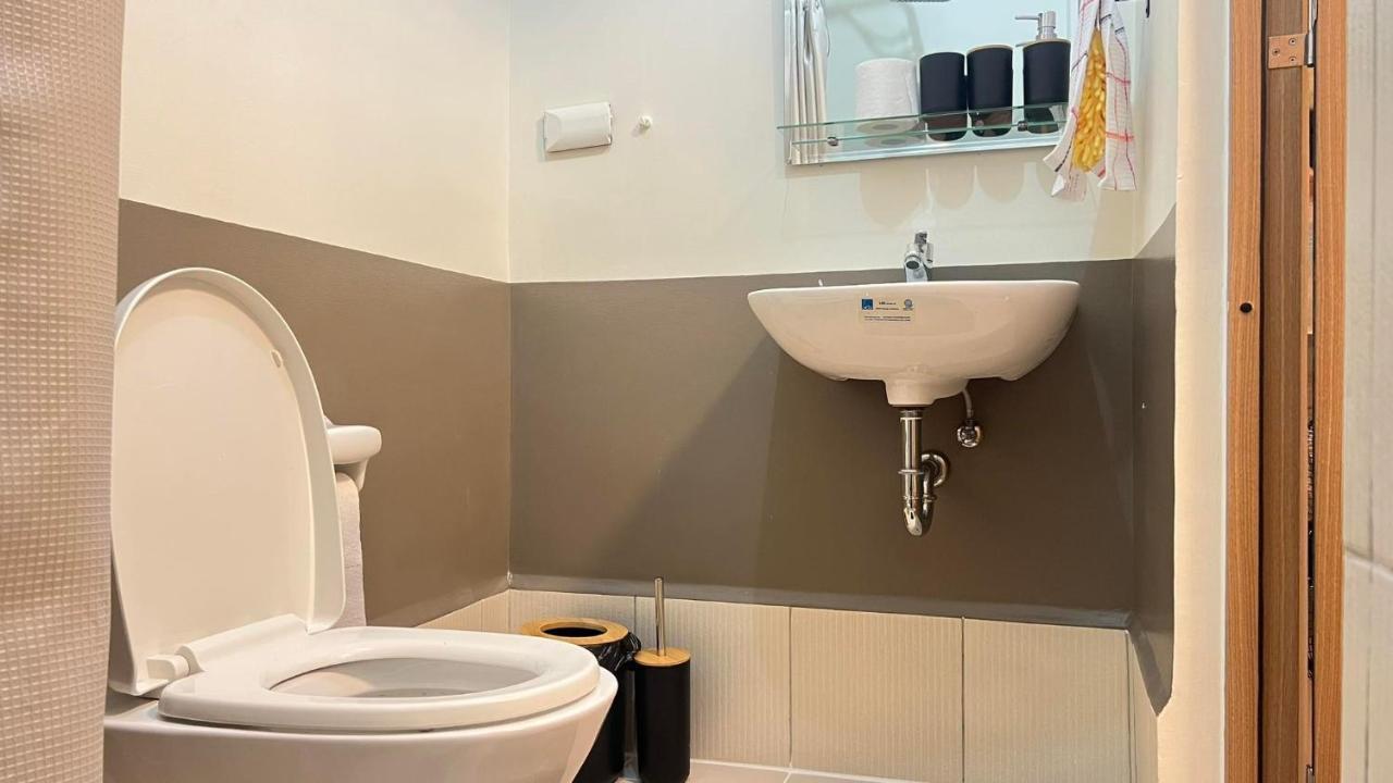 Apartamento Taguig Budget Airbnb With Amenities Near Bgc And Airport Manila