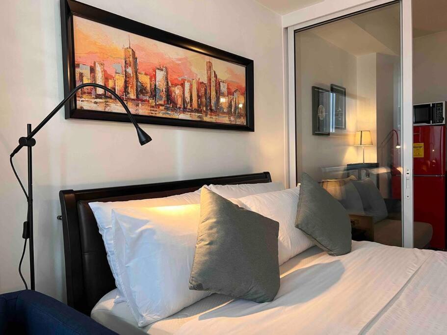 Apartment One Elegant 1bhk With View In Azure Urban And Residences *